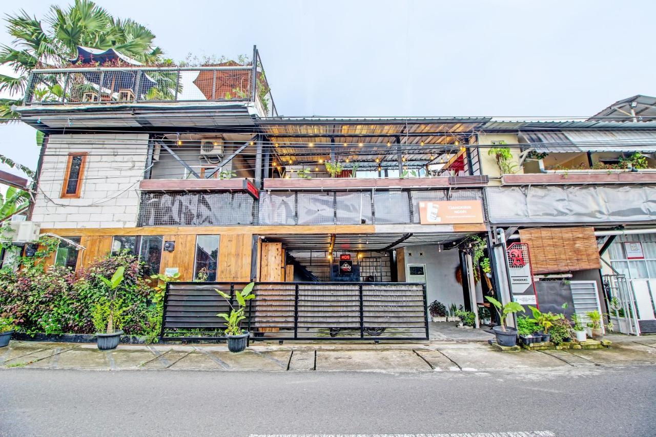 Oyo 92256 Sentosa Residence Yogyakarta Esterno foto